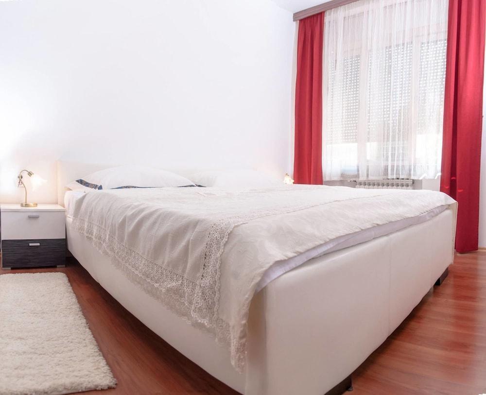 Hotel Zepter Palace Μπάνια Λούκα Εξωτερικό φωτογραφία