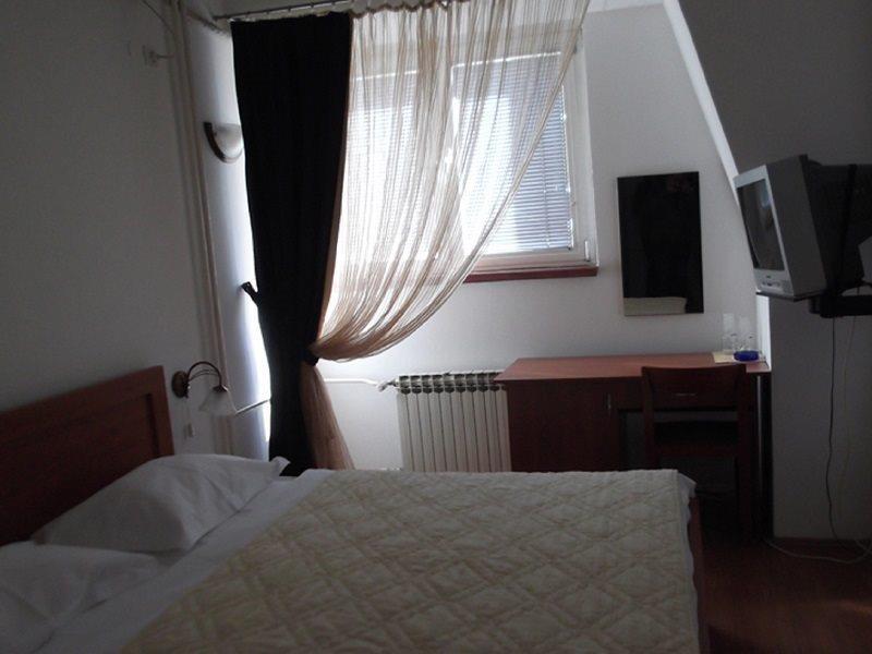 Hotel Zepter Palace Μπάνια Λούκα Εξωτερικό φωτογραφία